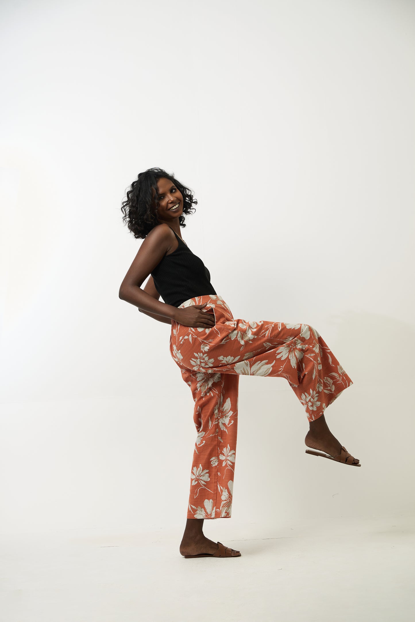 Burnt orange floral straight pant