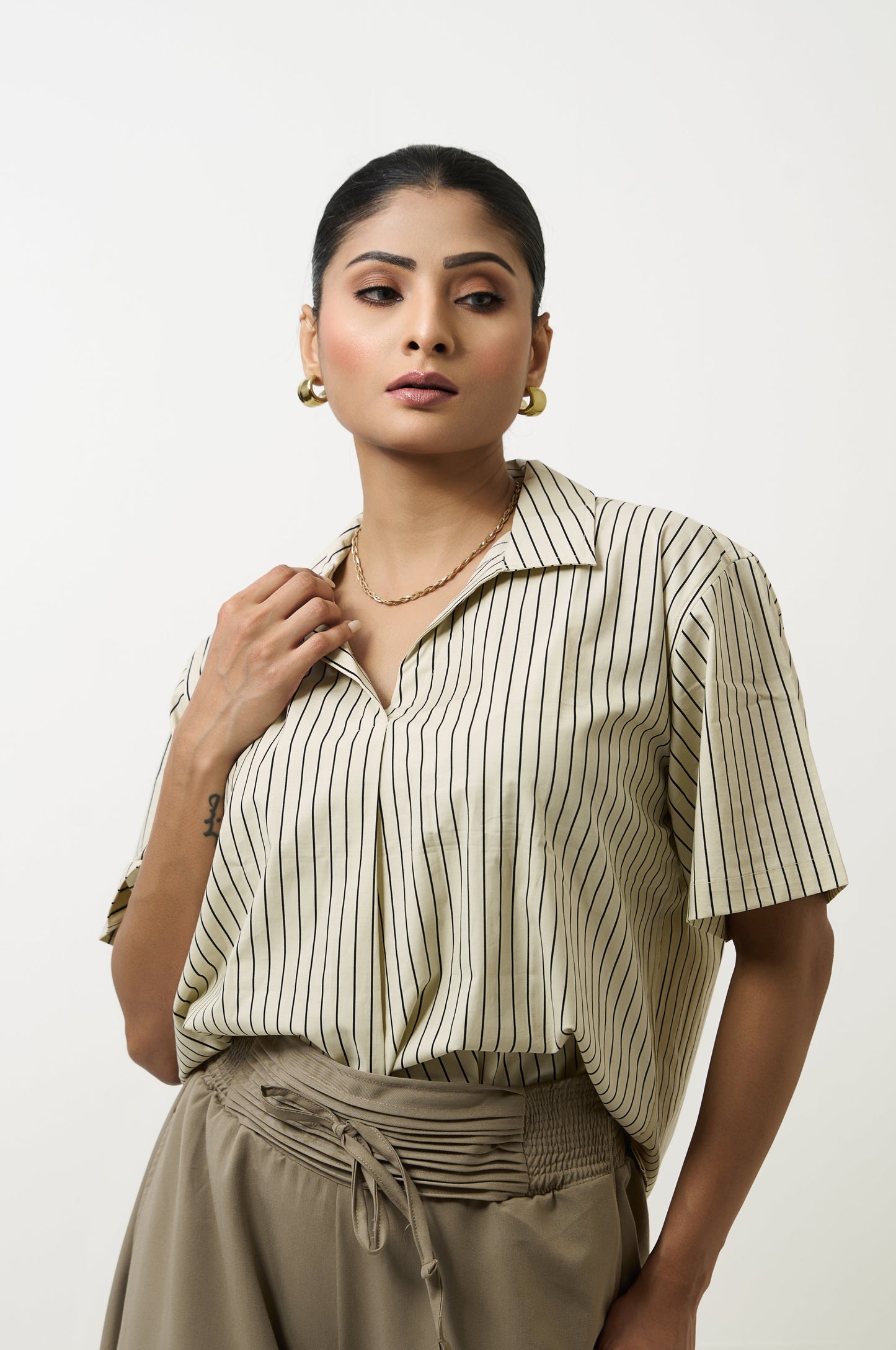 Sripped Shirt with Short Sleeve